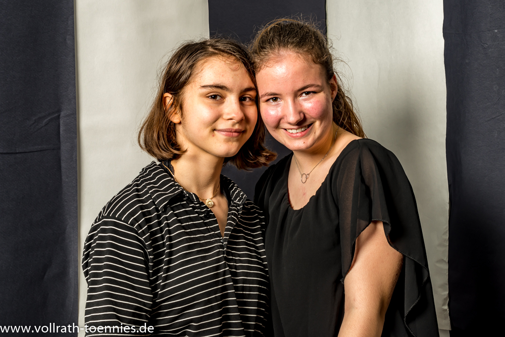 2020 02 01 Black & White Party 2349